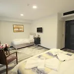 Guler Palas Hotel