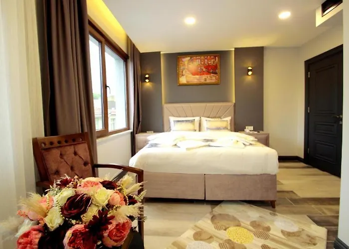 Guler Palas Hotel